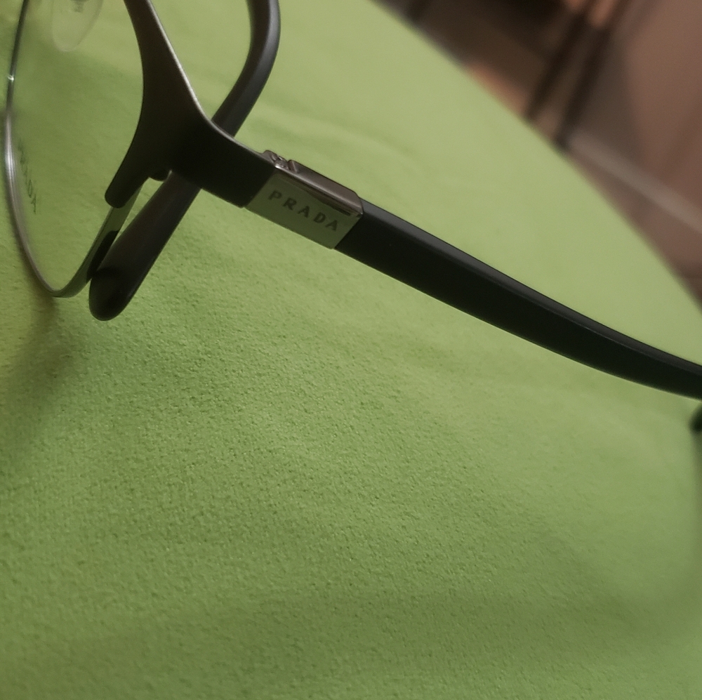 Shades/frames (DESIGNER) - Picture 6 of 10